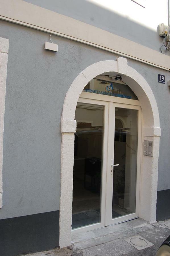 Appartamenti Corridoni Trieste Eksteriør billede